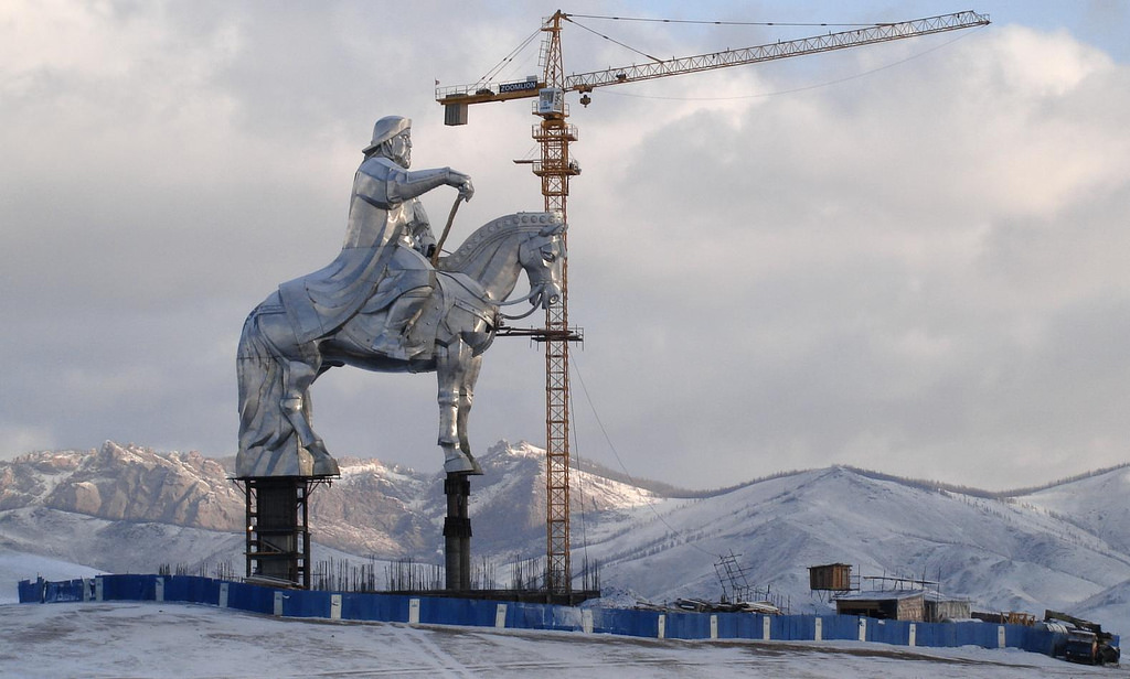 mongolia genghis khan statue
